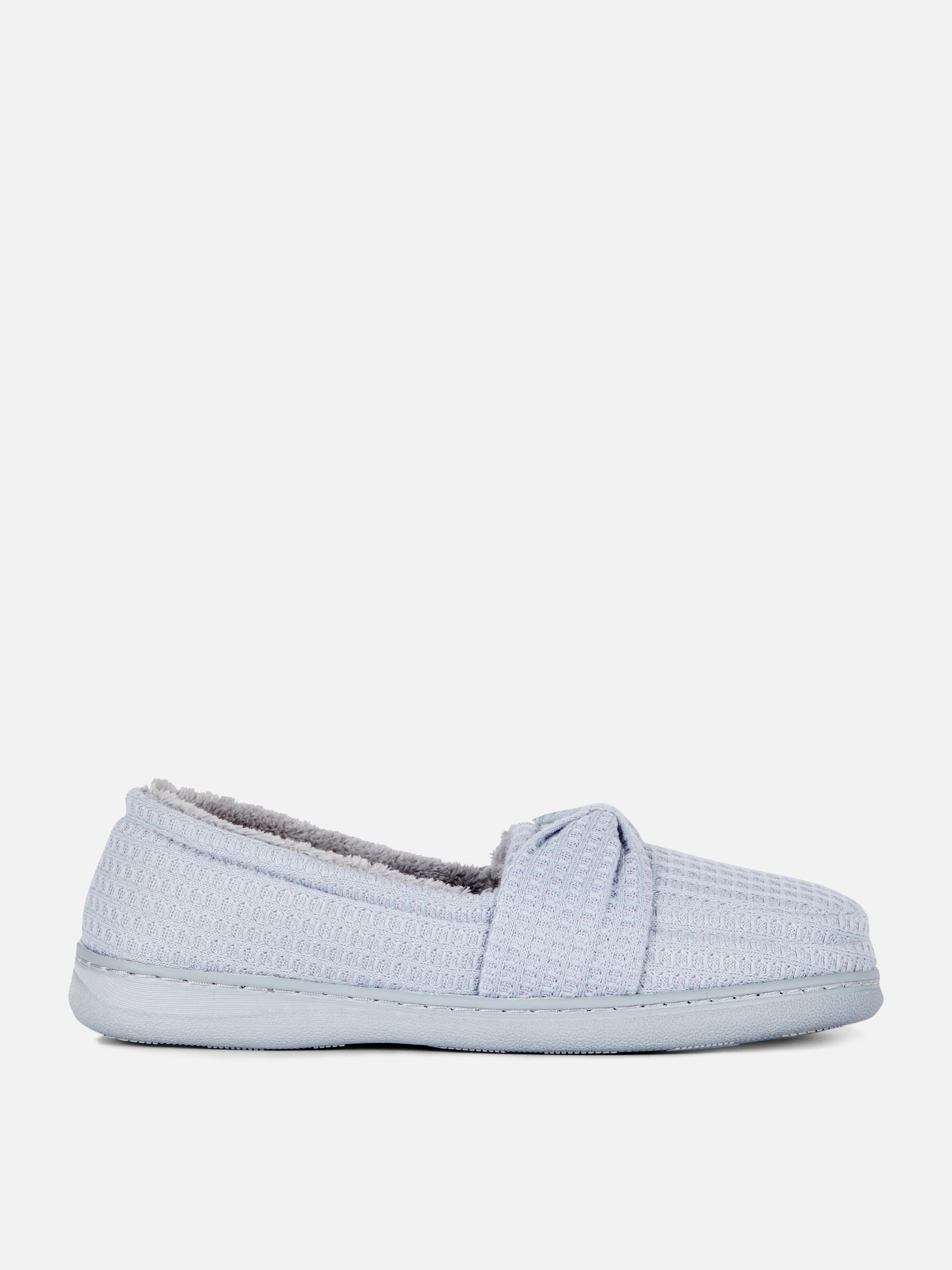 Chaussons style mocassins gaufrés Chaussons femme Chaussures