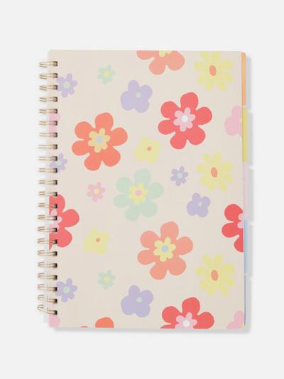 A4 notitieboek met madeliefjesprint en tabbladen