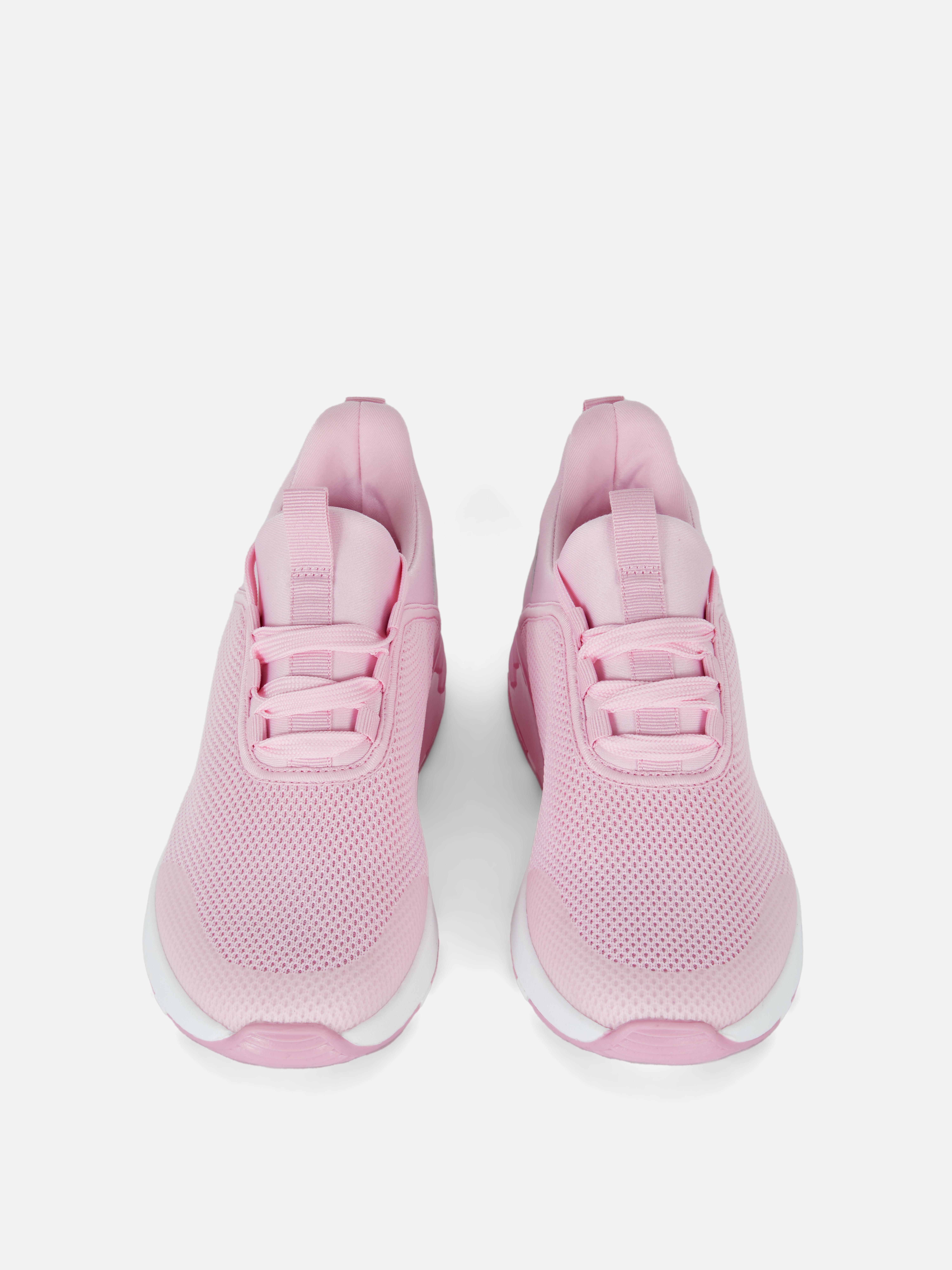 Deportivas de caña baja de tejido | para mujer | Zapatos y mujer Nuestra línea de moda femenina | Todos los productos Primark | Primark España