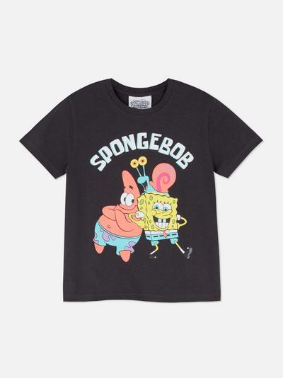 Camiseta con estampado gráfico de SpongeBob y sus amigos