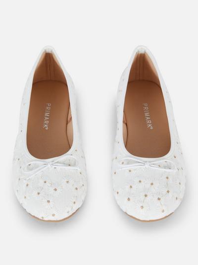 Daisy Embroidered Ballerina Pumps